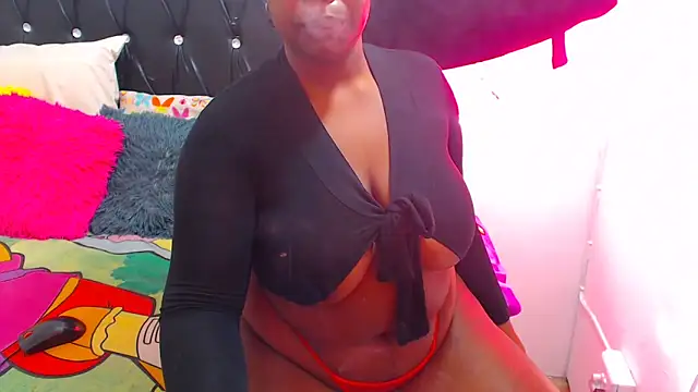 Snapshot of melanin_lizzy chatting on 01-06-26, 05:22 melanin lizzy online show from 01-06-26, 05:22