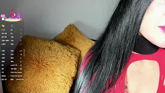 latinbitch online show from 11-27-25, 04:58