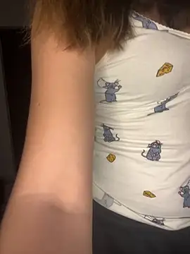 Snapshot of Sandrasnoww chatting on 12-03-25, 09:46 Sandrasnoww online show from 12-03-25, 09:46