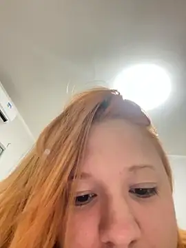 moranguinhofire online show from 11-19-25, 03:06