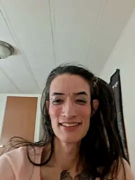 MaitressePomme3 online show from 11-20-25, 02:23