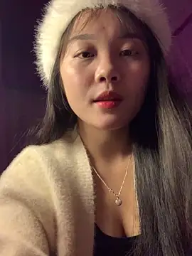 Snapshot of Baa-bee22 chatting on 02-10-26, 01:21 Baa-bee22 online show from 02-10-26, 01:21