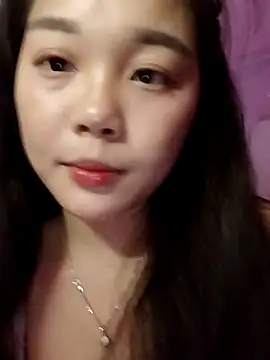 Snapshot of Baa-bee22 chatting on 04-14-26, 01:00 Baa-bee22 online show from 04-14-26, 01:00