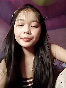 Snapshot of Baa-bee22 chatting on 06-20-26, 10:29 Baa-bee22 online show from 06-20-26, 10:29