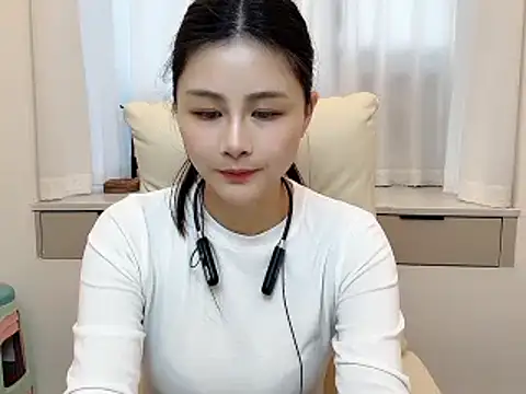 forzen-baby online show from 11-28-25, 06:05