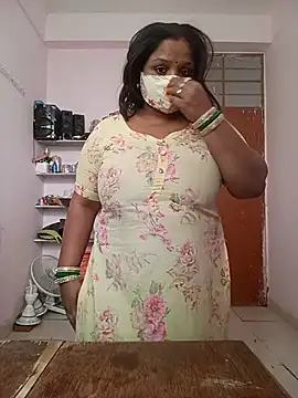 CUTE-LOVE-SWEETS online show from 02-18-26, 04:08