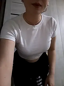 Alexandra-fox online show from 04-23-26, 03:03