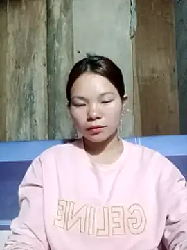 yu-zhen online show from 12-15-25, 03:55