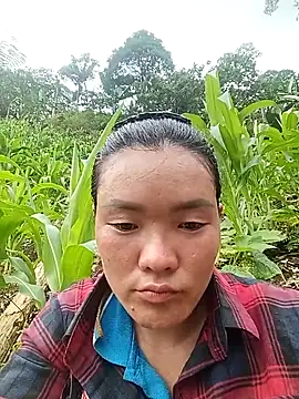 Snapshot of meomeo-00 chatting on 05-23-26, 10:08 meomeo-00 online show from 05-23-26, 10:08