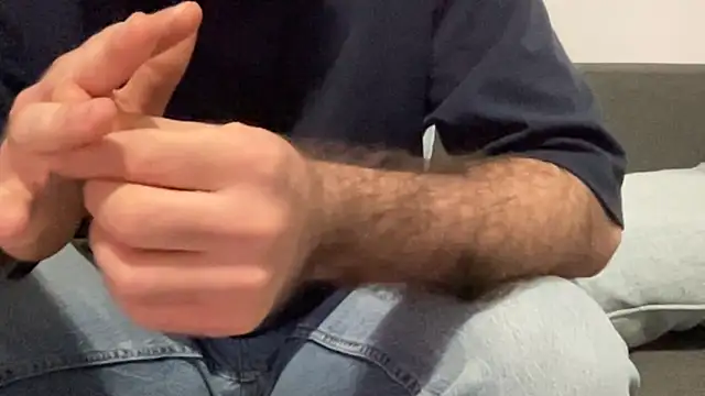 Noxial Red online show from 11-17-25, 06:46