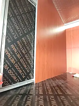 Snapshot of Cover-baa chatting on 01-10-26, 12:45 Cover-baa online show from 01-10-26, 12:45