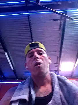 Snapshot of juunioreest chatting on 11-19-25, 04:07 juunioreest online show from 11-19-25, 04:07