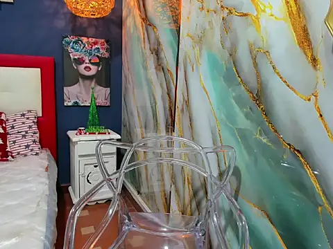 Snapshot of Xelena_Kiss chatting on 12-21-25, 04:08 Xelena Kiss online show from 12-21-25, 04:08