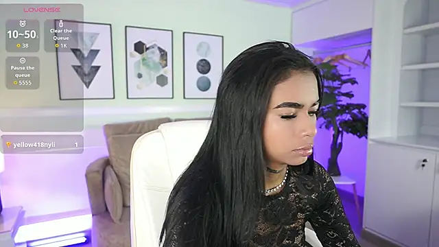 MeganLowell online show from 01-15-26, 11:37