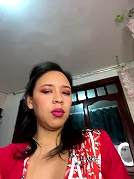 Esmerald 1111 online show from 01-10-26, 01:57