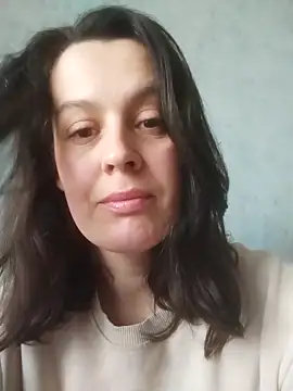 Snapshot of Liliakis chatting on 11-18-25, 10:20 Liliakis online show from 11-18-25, 10:20