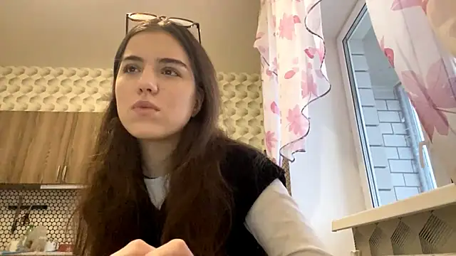 macanmercedes online show from 11-26-25, 08:48