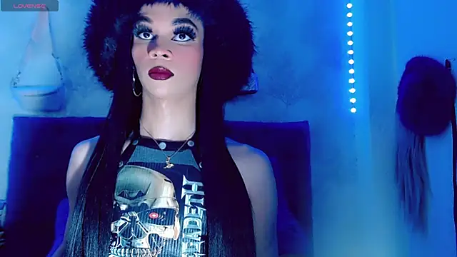 Snapshot of Karla_hot777 chatting on 11-26-25, 04:08 Karla hot777 online show from 11-26-25, 04:08