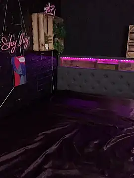 Shy-Ivy online show from 03-08-26, 09:18