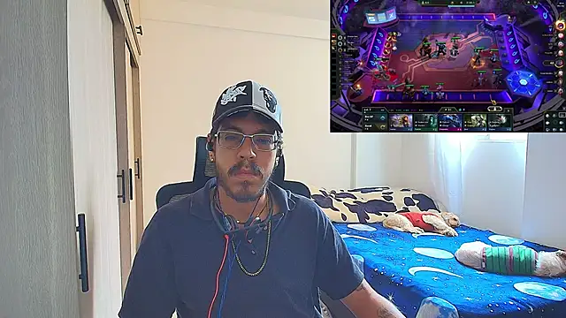 naitt  online show from 12-15-25, 04:11