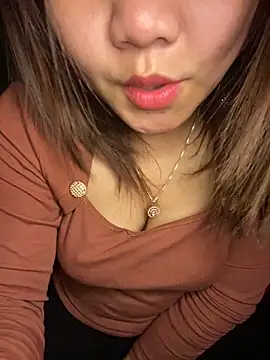 Snapshot of Sunset-yll chatting on 02-09-26, 10:25 Sunset-yll online show from 02-09-26, 10:25