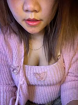 Snapshot of Sunset-yll chatting on 02-11-26, 09:20 Sunset-yll online show from 02-11-26, 09:20