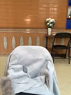 Snapshot of hide_from_colleagues chatting on 03-22-26, 04:38 hide from colleagues online show from 03-22-26, 04:38