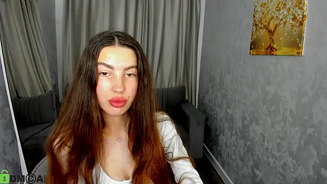 LiraRevery online show from 12-04-25, 12:42