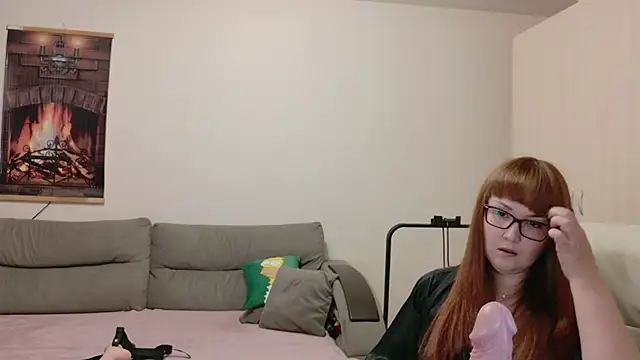 Foxy-lady online show from 10-20-25, 05:24