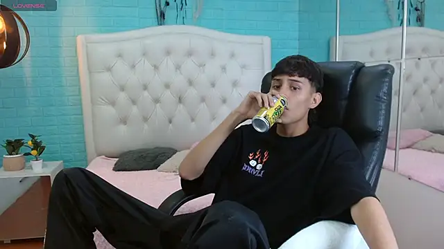 DraxBlade09 online show from 01-16-26, 08:13