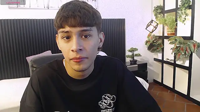 DraxBlade09 online show from 03-19-26, 08:13