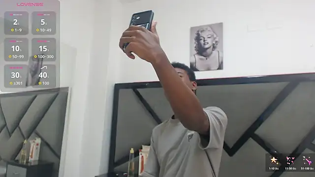 NoahJhonson69 online show from 12-04-25, 06:49