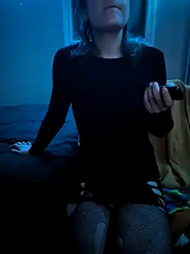 Snapshot of Drowning667 chatting on 01-18-26, 02:26 Drowning667 online show from 01-18-26, 02:26