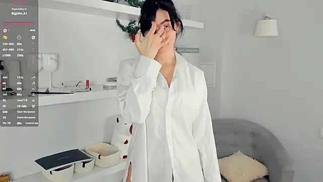 FeliciaKogen online show from 04-17-26, 07:22