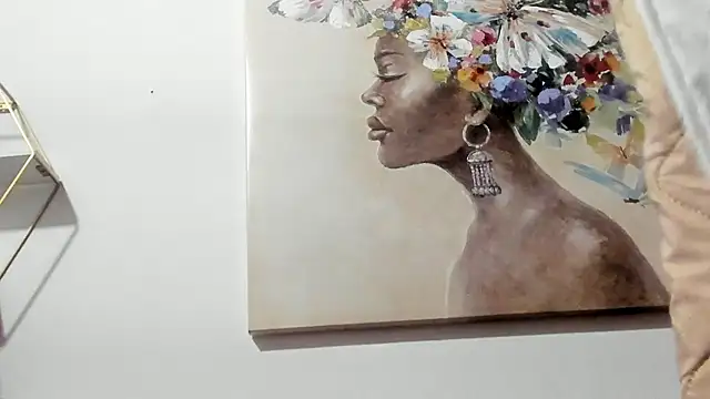 Snapshot of ebony_cristal_1 chatting on 11-23-25, 06:13 ebony cristal 1 online show from 11-23-25, 06:13