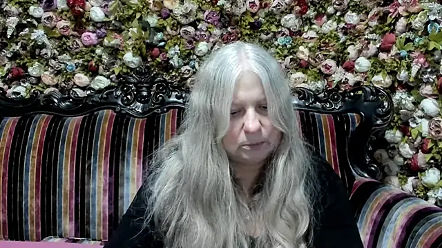 Snapshot of mariabelladonna chatting on 12-03-25, 11:47 mariabelladonna online show from 12-03-25, 11:47