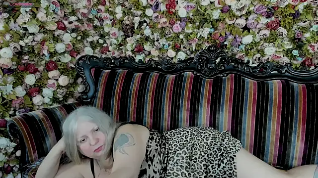 mariabelladonna online show from 04-18-26, 11:36