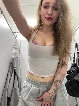 Snapshot of RussianWoman chatting on 02-04-26, 03:23 RussianWoman online show from 02-04-26, 03:23