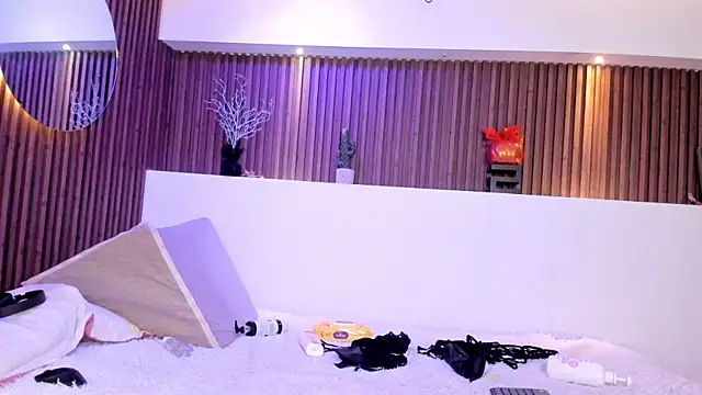 GabyRose9 online show from 04-21-26, 08:01