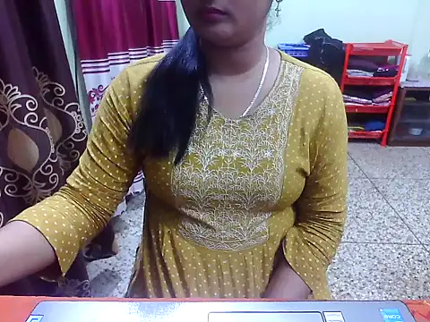 TwinRose2000 online show from 12-14-25, 01:05