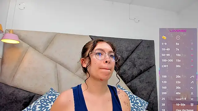 Snapshot of MarieTaylor_ chatting on 11-24-25, 12:16 MarieTaylor online show from 11-24-25, 12:16