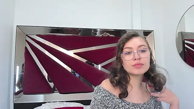 Snapshot of MarieTaylor_ chatting on 11-29-25, 06:11 MarieTaylor online show from 11-29-25, 06:11