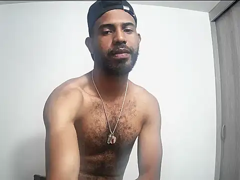 Snapshot of alberthot11 chatting on 12-17-25, 04:24 alberthot11 online show from 12-17-25, 04:24