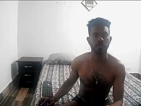 Snapshot of alberthot11 chatting on 01-14-26, 05:13 alberthot11 online show from 01-14-26, 05:13