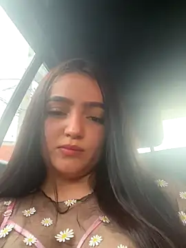 Snapshot of Juanita_Rojas chatting on 11-21-25, 03:11 Juanita Rojas online show from 11-21-25, 03:11