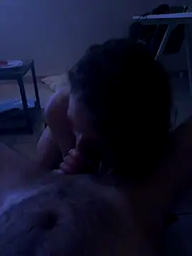 ellafr13 online show from 11-28-25, 04:04