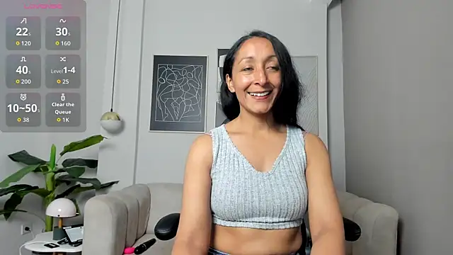 Violet Kumar online show from 11-21-25, 08:18