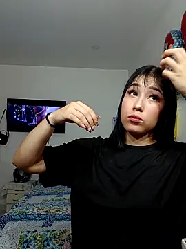 Snapshot of hot-shaved-baby chatting on 11-22-25, 07:46 hot-shaved-baby online show from 11-22-25, 07:46