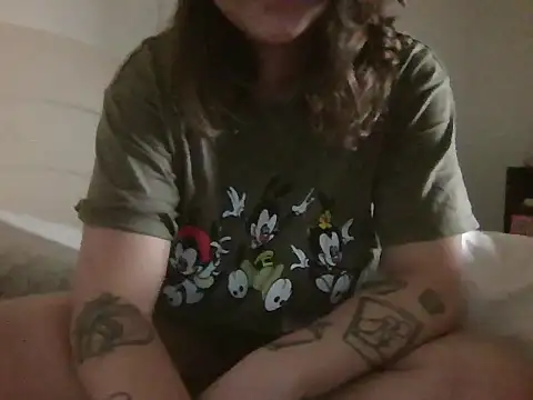 Snapshot of xxxluana chatting on 11-24-25, 05:01 xxxluana online show from 11-24-25, 05:01