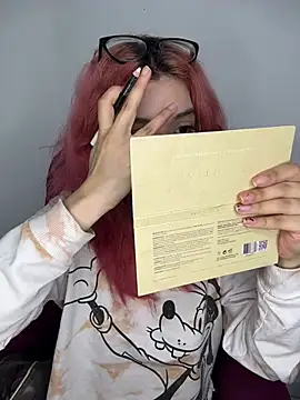 Valen-Foxx1 online show from 04-12-26, 05:45